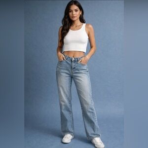 Wrangler Aura Woman’s Medium Washed Lightly Distressed Jeans 12 Regular Short